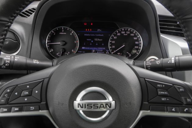 nova-nissan-frontier-xe-3-630x420.jpg