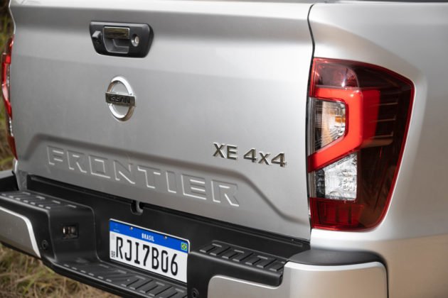 nova-nissan-frontier-xe-37-630x420.jpg