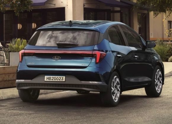 novo-hyundai-hb20-3-e1656939314289-581x420.jpg