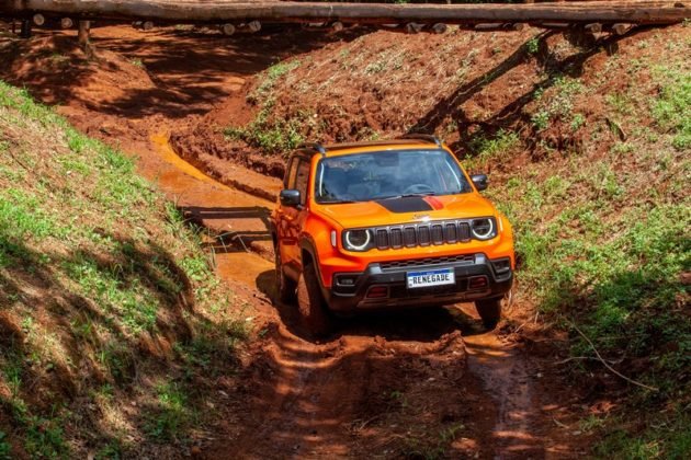 novo-jeep-renegade-trailhawk-2-630x420.jpg