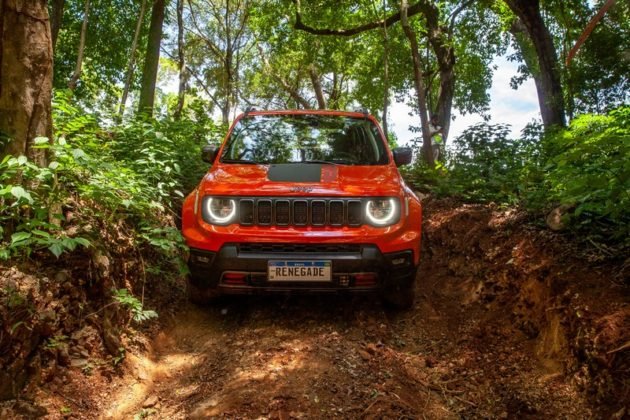 novo-jeep-renegade-trailhawk-7-630x420.jpg