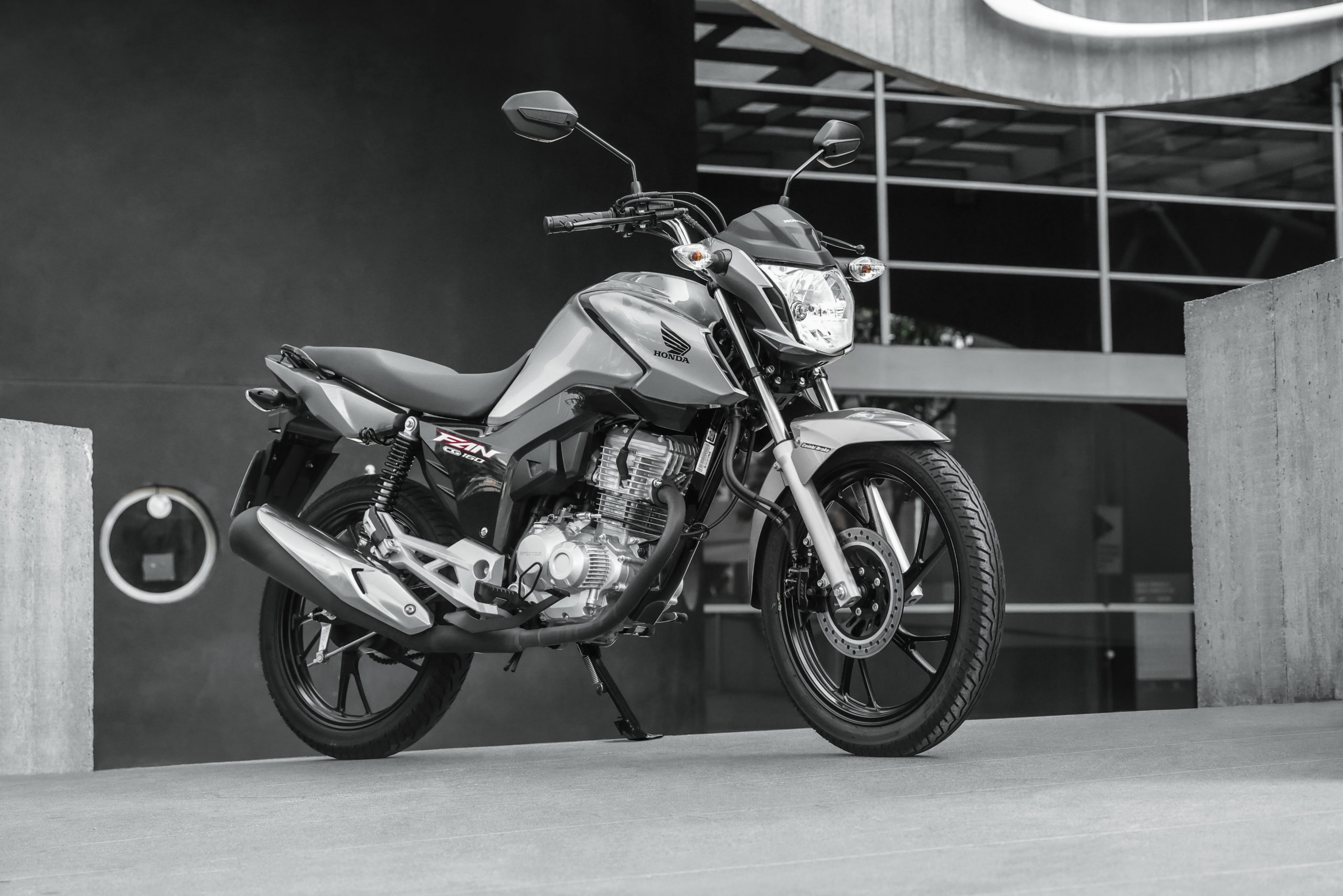 Honda lança modelos CG 160 Titan e CG Fan da linha 2023