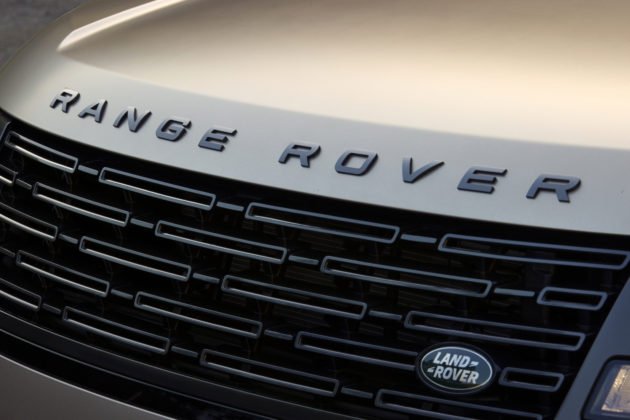 new-range-rover-exterior-first-edition-grade-shadow-pack-05-630x420.jpg