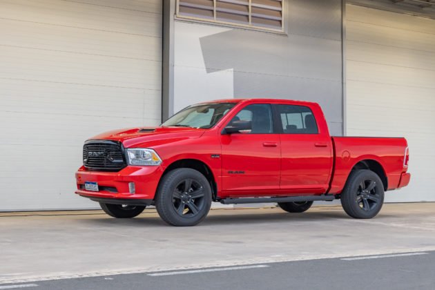 ram-classic-laramie-night-edition11-63079a861a079-630x420.jpeg