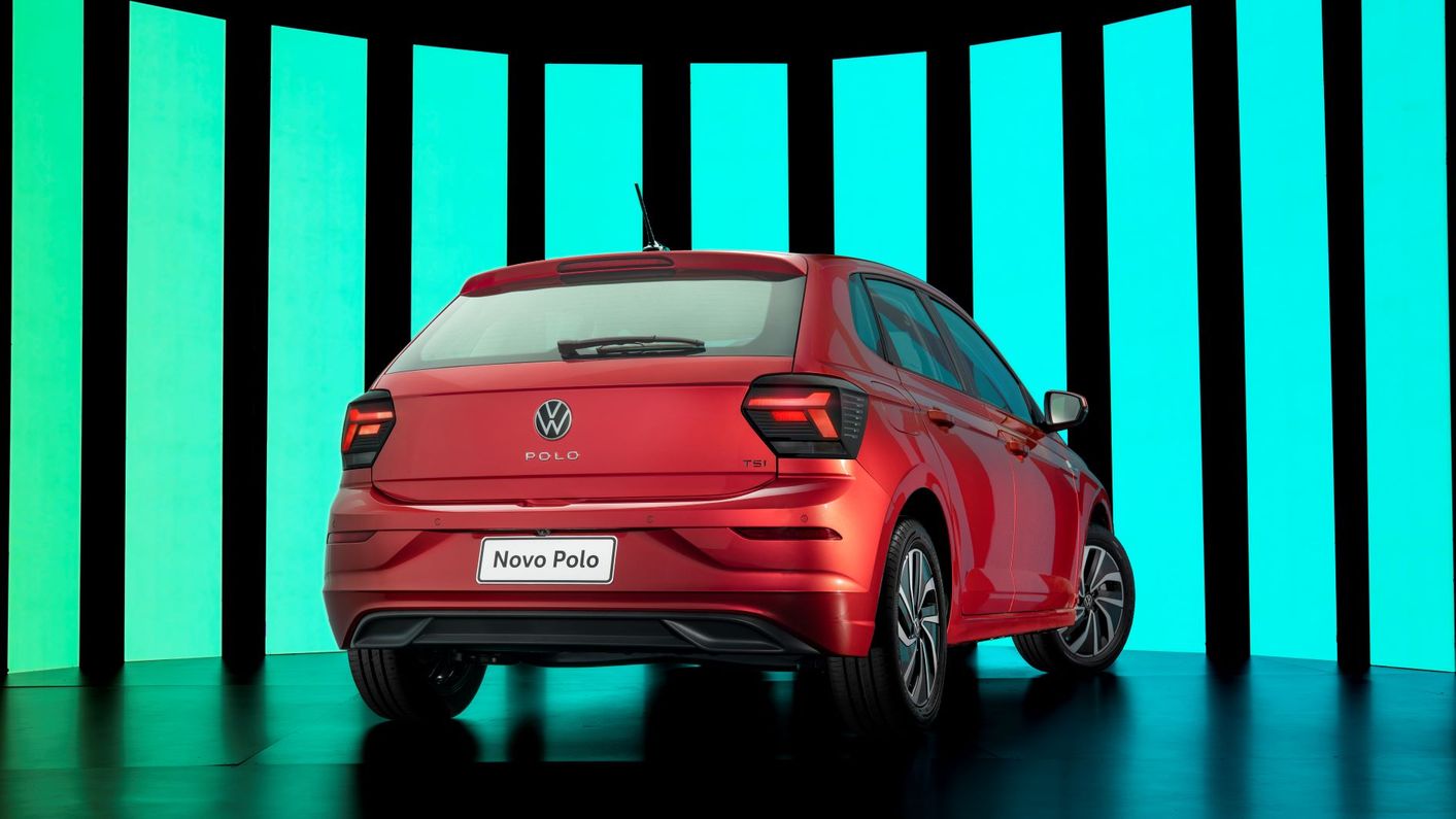 VW Saveiro usada combina dinâmica de carro de passeio com caçamba