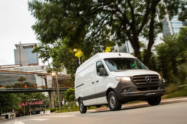 mercedes-benz-sprinter-furgao-315-27-630x420.jpg