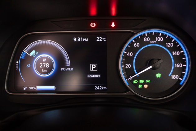 nissan-leaf-2023-painel-15-630x420.jpg