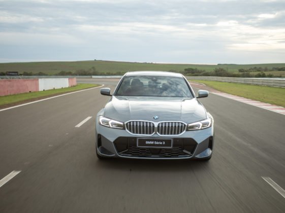 p90483283-highres-novo-bmw-srie-3-10-2-561x420.jpg