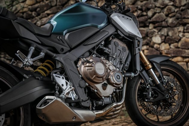 cb-650r-2023-detalhes-verd-13-630x420.jpg