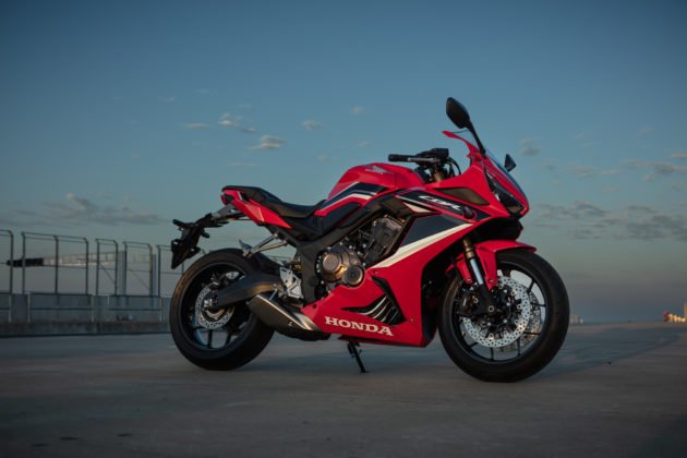 honda-cbr-650r-2023-estatica-29-630x420.jpg