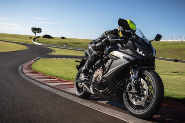 honda-cbr-650r-2023-movimento-96-630x420.jpg