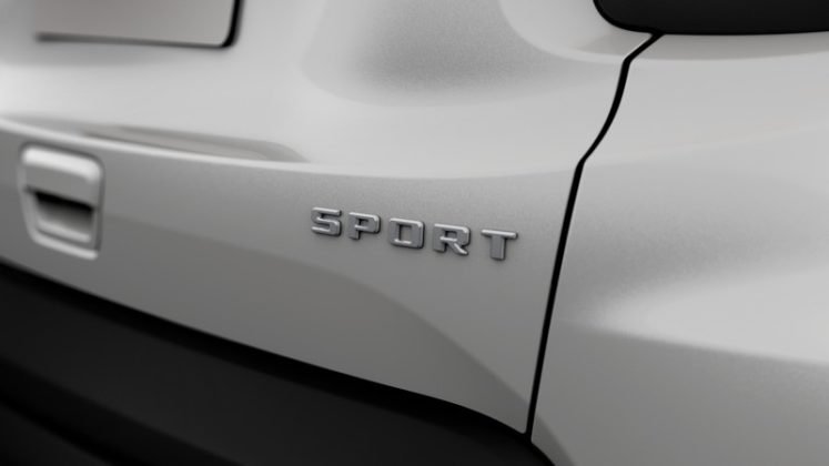 jeep-renegade-sport-t270-14-747x420.jpg