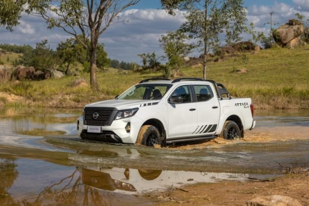 Nissan Frontier Attack AT 4x4
