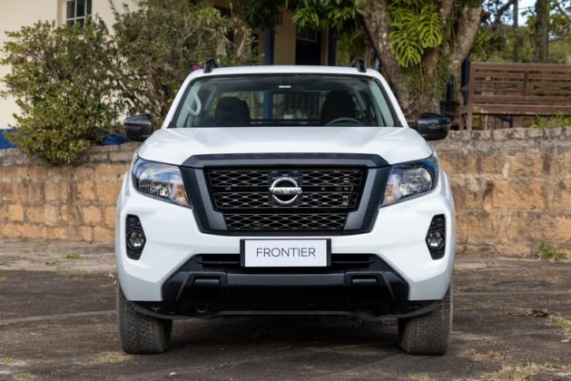 Nissan Frontier Attack AT 4x4