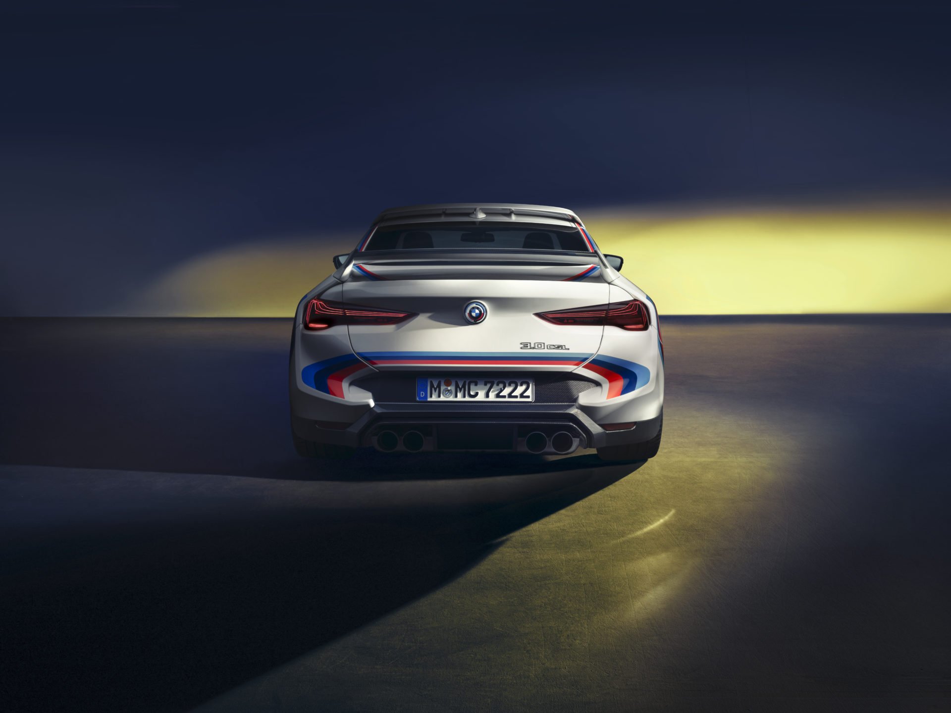 BMW 3.0 CSL de 560 cv celebra os 50 anos da divisão M - Motor Show