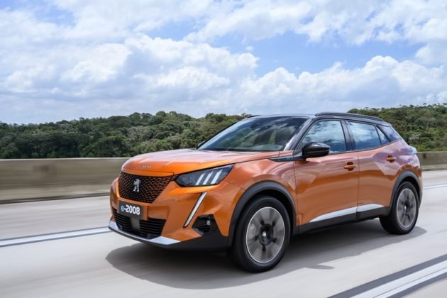 Peugeot e-2008
