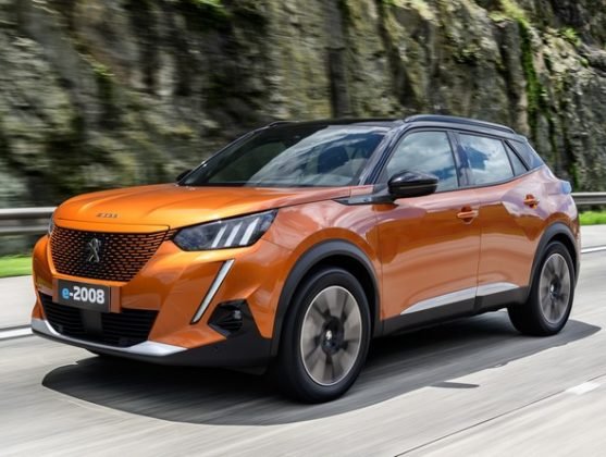 peugeot-e-2008-35-e1667931470962-557x420.jpg