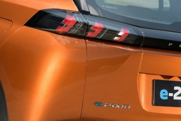 peugeot-e-2008-96-630x420.jpg
