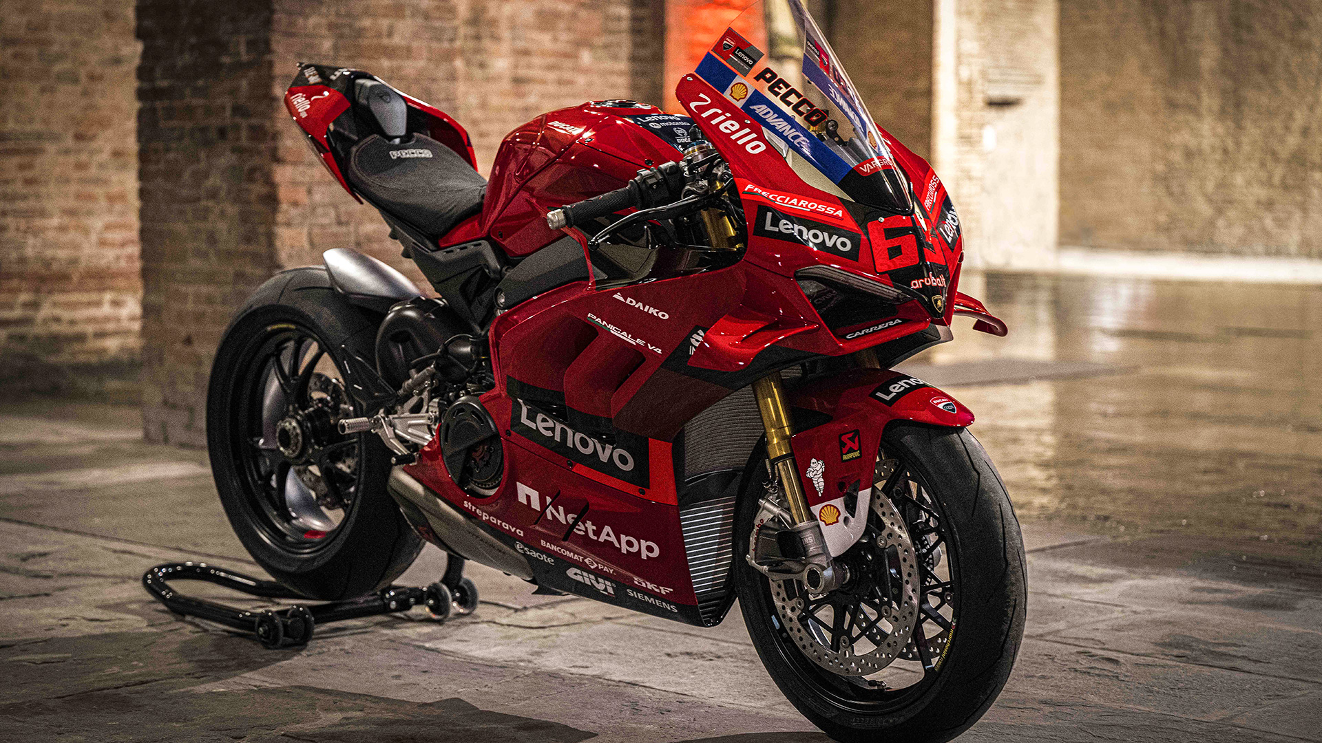 Ducati Panigale V4 S quase de série vence corrida em Itália! - Ducati -  Notícias - Andar de Moto