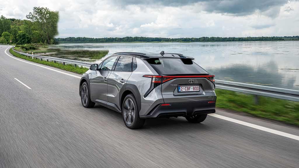 Toyota bZ4X elétrico