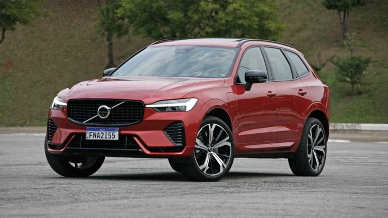 Avaliação: Volvo XC60 é o senhor da eficiência; vale a pena? | Motor Show