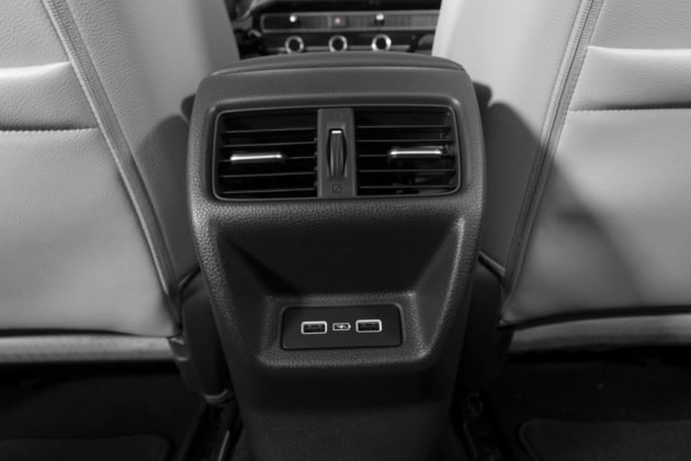 civic-hibrido-2023-detalhes-4-1024x683-1-630x420.jpg