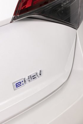 civic-hibrido-detalhe-geral-12-280x420.jpg