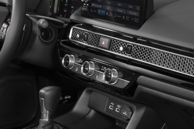 civic-hibrido-detalhe-geral-42-630x420.jpg