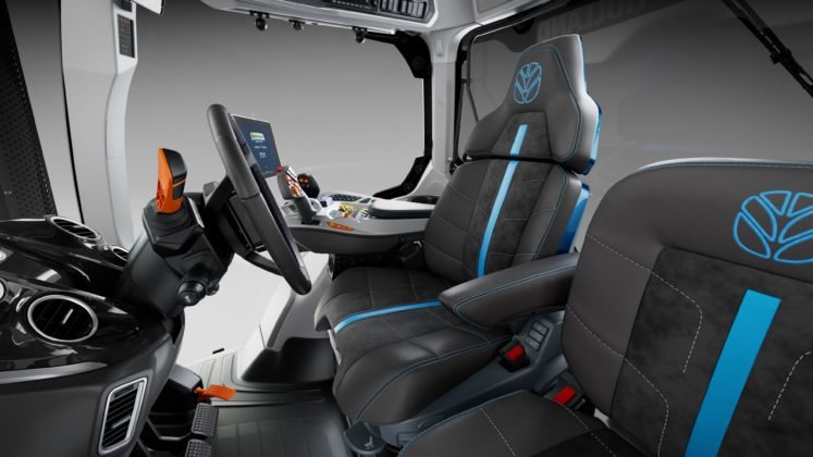 new-holland-t7-methane-power-lng-tractor-seats-630578-747x420.jpg