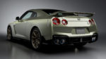 Nissan revela novo GT-R reestilizado com duas versões especiais