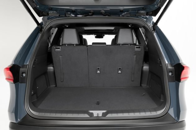 2024-toyota-grandhighlander-stormcloud-022-scaled-1-630x420.jpg