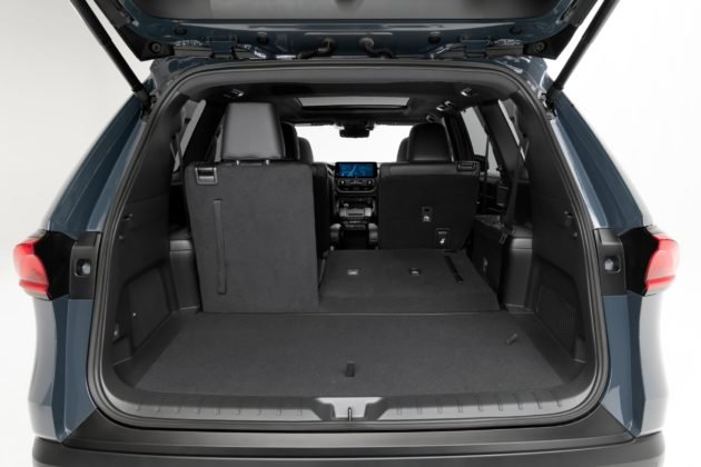 2024-toyota-grandhighlander-stormcloud-023-scaled-1-630x420.jpg