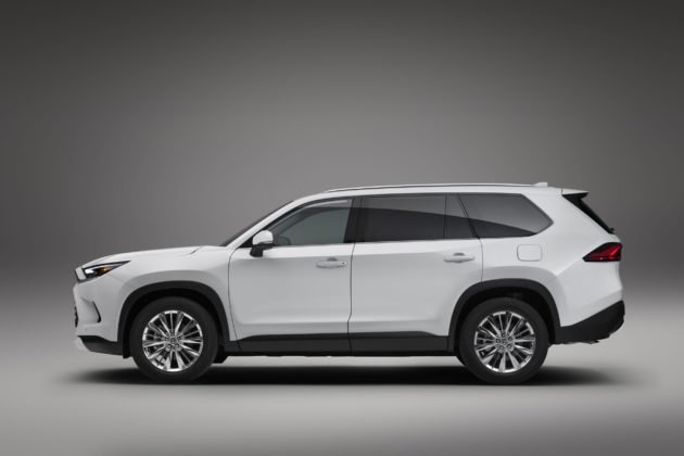 2024-toyota-grandhighlander-windchillpearl-005-scaled-1-630x420.jpg