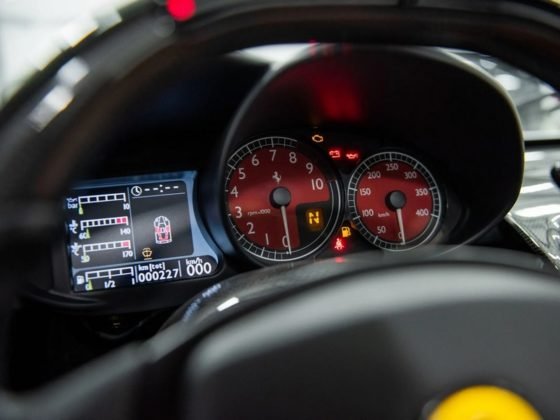 ferrari-enzo-6-560x420.jpg