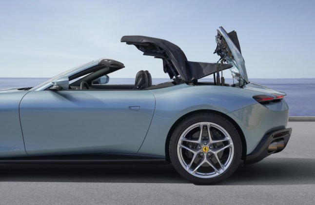 ferrari-roma-spider-13-scaled-e1679056679203-646x420.jpg
