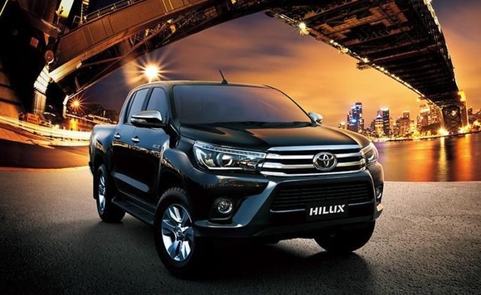 hilux15-684x420.jpg
