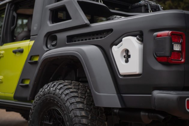 jeep-gladiator-rubicon-sideburn-concept-03-630x420.jpg