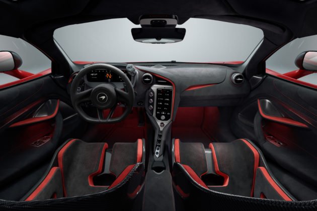 mclaren-750s-interior-facing-forward-630x420.jpg