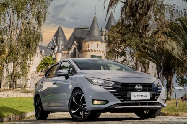 novo-nissan-versa-2024-4-633x420.jpg