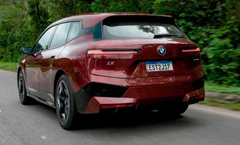 Compra do ano 2024, Elétrico de luxo – BMW iX