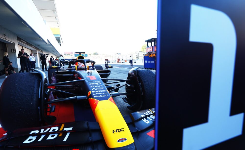 Perto do tricampeonato, Max Verstappen conquista pole position do GP do Catar