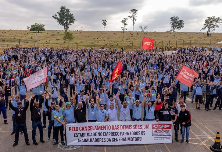 GM cancela 1.245 demissões em fábricas de SP, diz sindicato