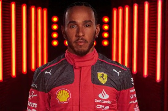Fórmula 1: Hamilton dice que ni siquiera reveló sus negociaciones con Ferrari a sus padres