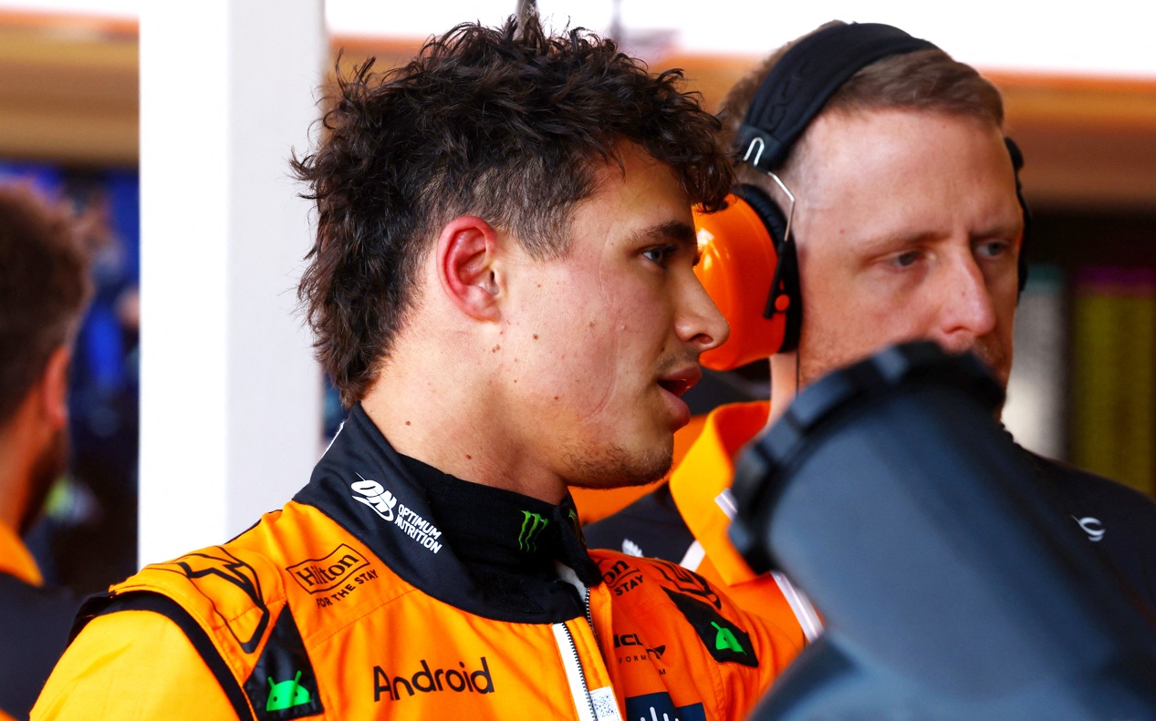 Grande Prêmio da Austrália - Treino - Circuito Albert Park Grand Prix, Melbourne, Austrália - 14 de março de 2025 Lando Norris da McLaren durante o treino