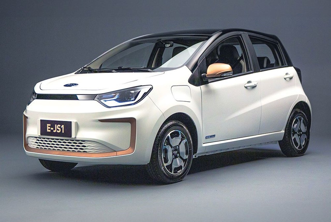 JAC E-JS1: Hatch elétrico ‘esquecido’ está R$ 10 mil mais barato e vem com carregador de série