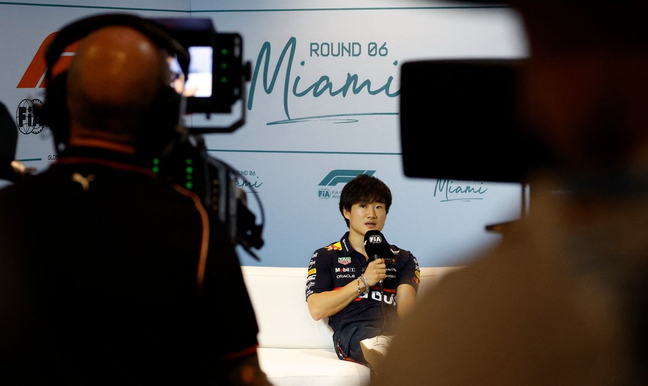 Yuki Tsunoda, da Red Bull, durante a coletiva de imprensa antes do Grande Prêmio de Miami