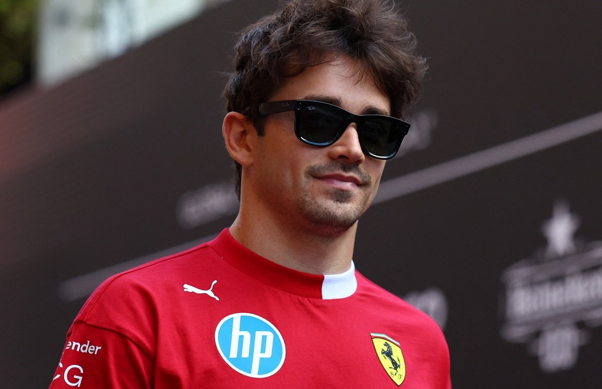 Ferrari de volta? Leclerc lidera 2º treino livre e Hamilton faz 3º melhor tempo em Mônaco