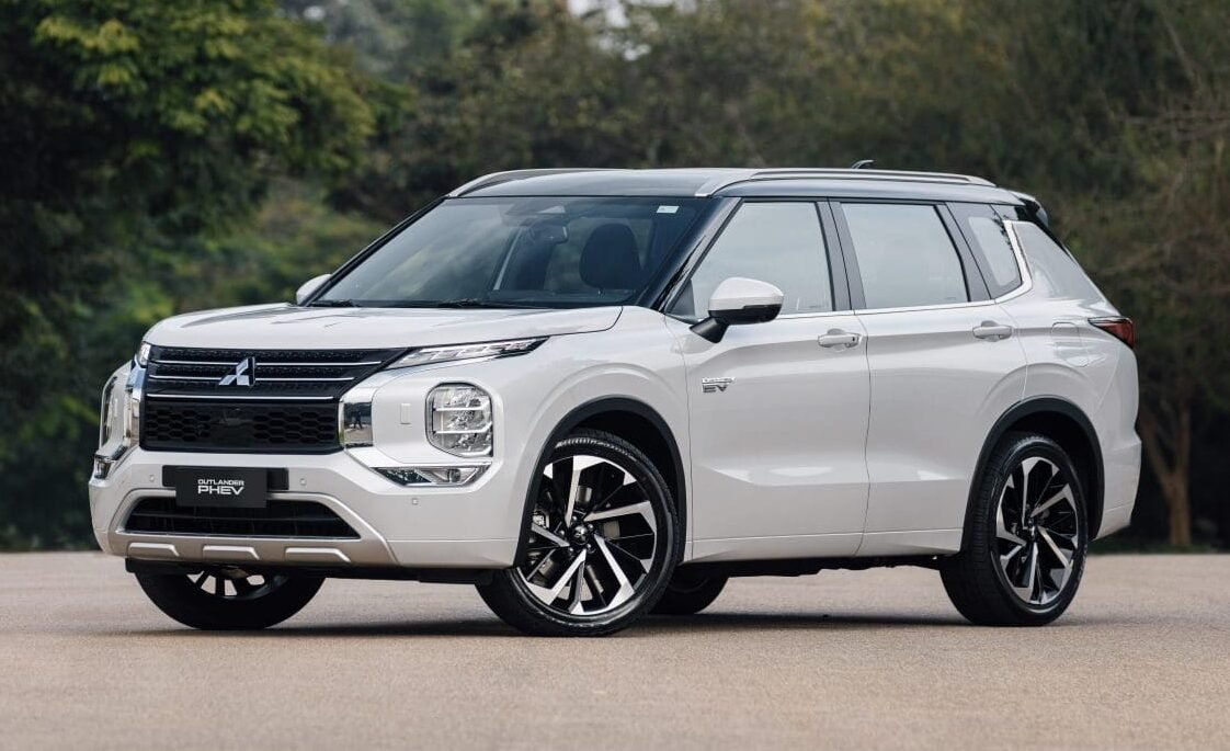 Mitsubishi Outlander volta em nova geração híbrida plug-in; saiba mais