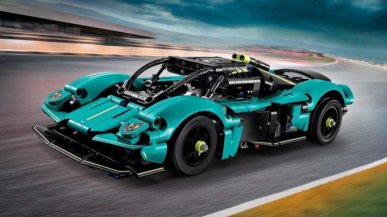 Como é o novo Lego do Aston Martin Valkyrie