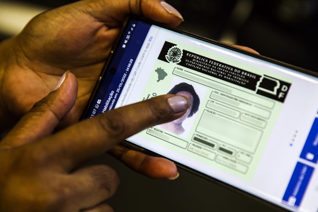 CNH só com exame toxicológico e transferência online; entenda mudanças aprovadas no Congresso